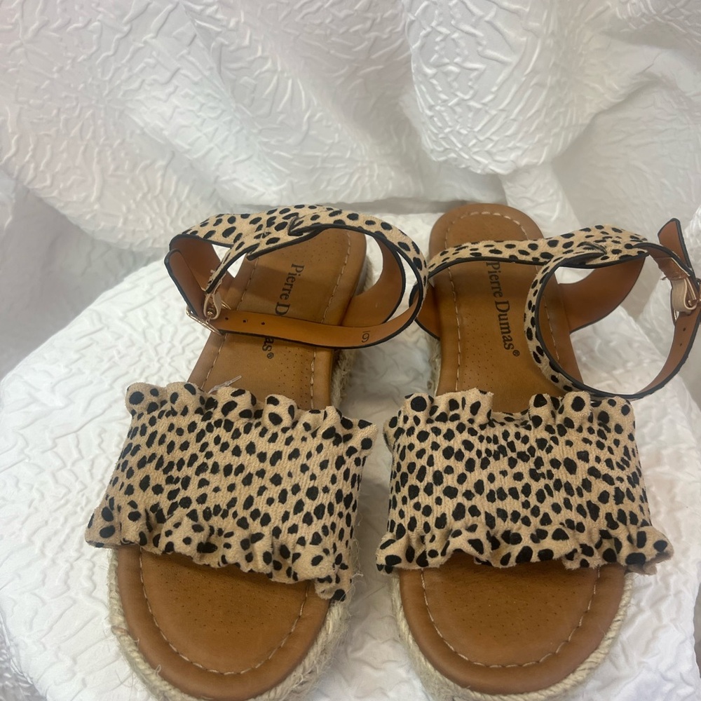 Pierre Dumas leather sandal